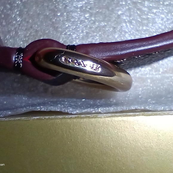 NWT Coach Signature Dog Color Size Small - Picture 7 of 9